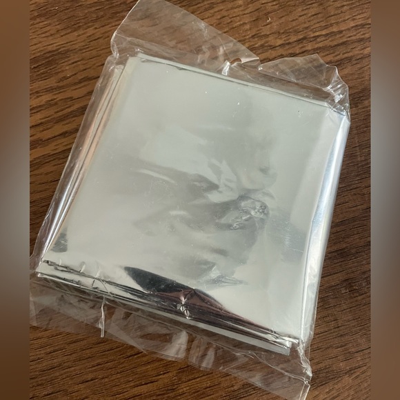 datrex- emergency Thermal Blanket- Single - Sealed -84x52 - Picture 2 of 5